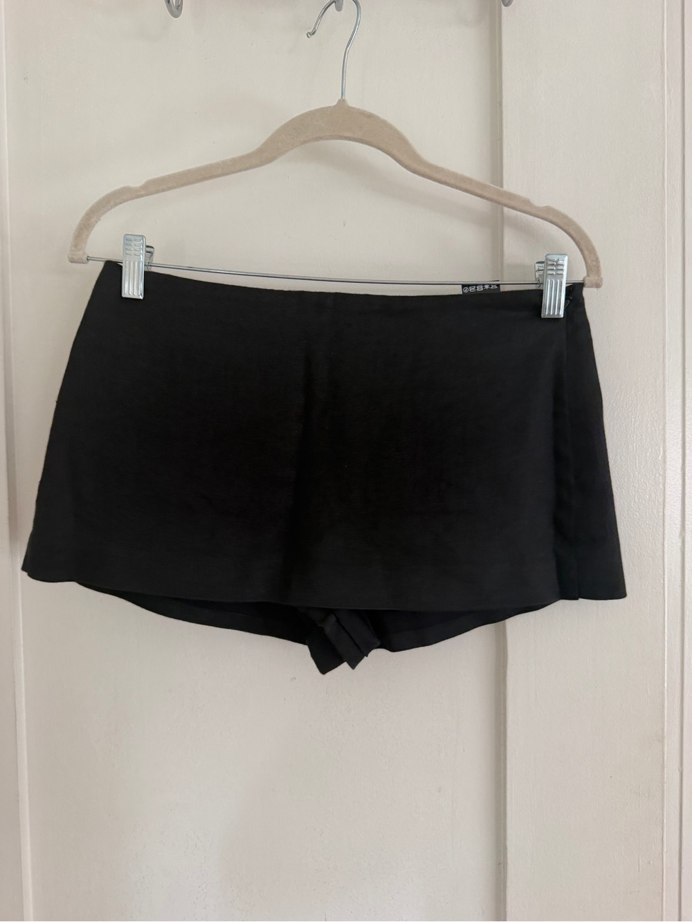 Aritzia Black Mini Skort